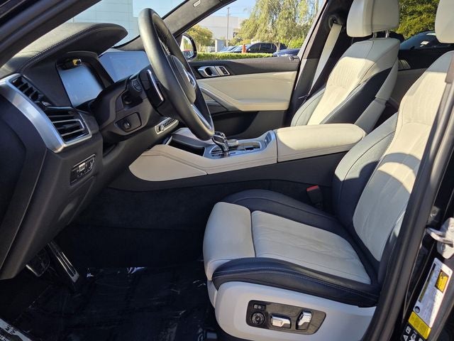 2023 BMW X6 xDrive40i