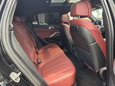 2022 BMW X6 xDrive40i