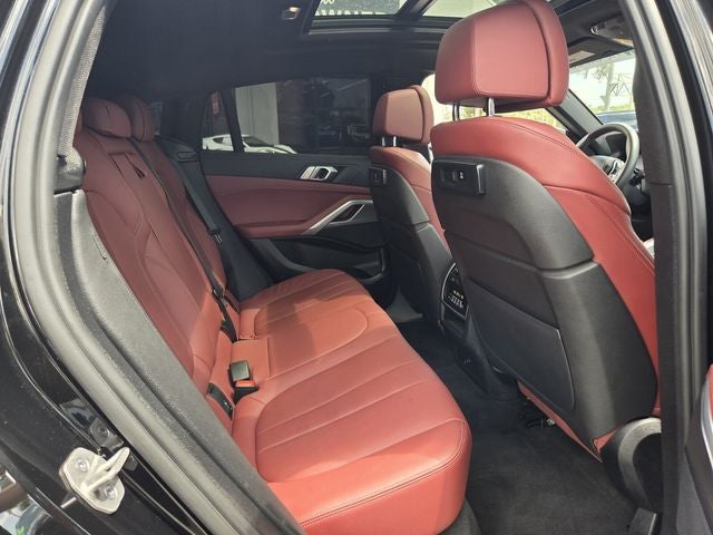 2022 BMW X6 xDrive40i