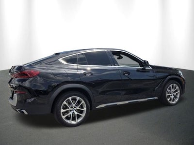 2022 BMW X6 xDrive40i
