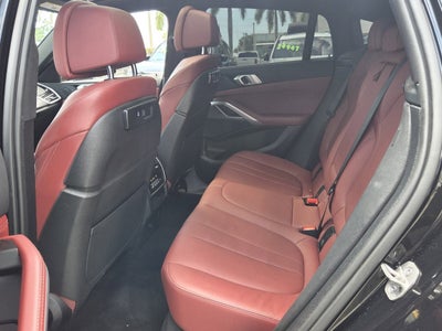 2022 BMW X6 xDrive40i