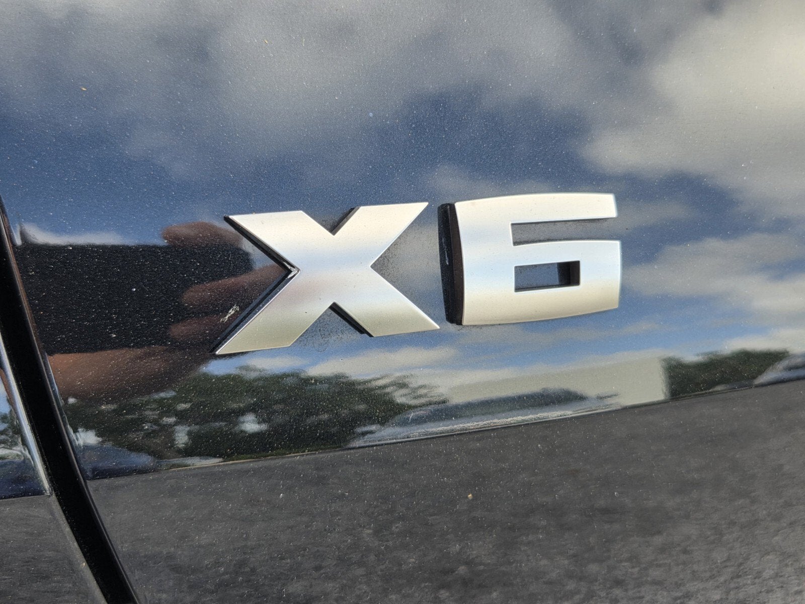 2023 BMW X6 M50i