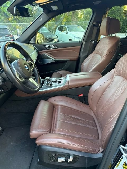 2023 BMW X5 M50i