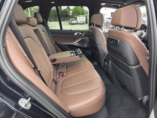 2023 BMW X5 M50i