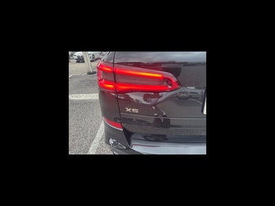 2020 BMW X5 M50i