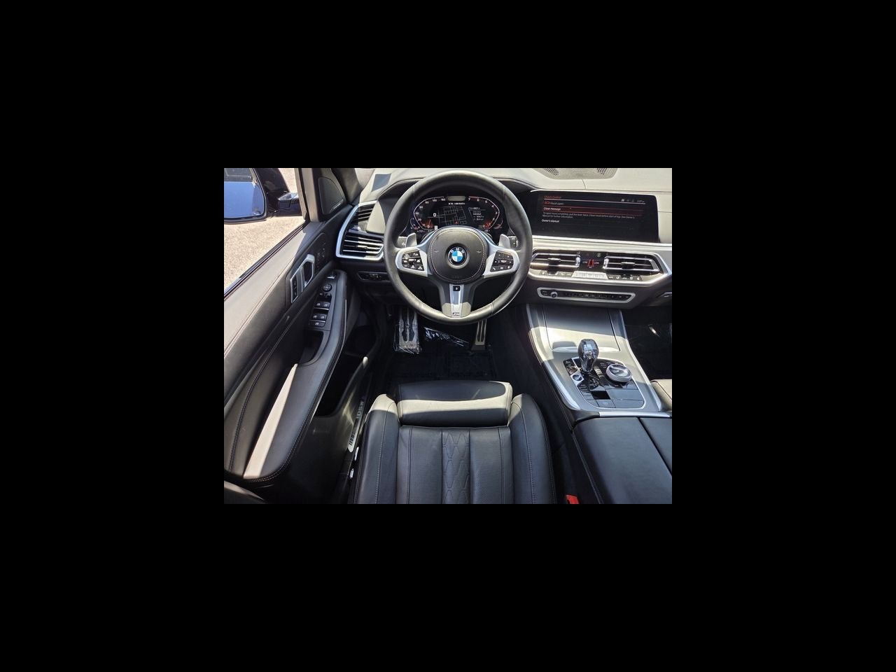 2023 BMW X5 M50i