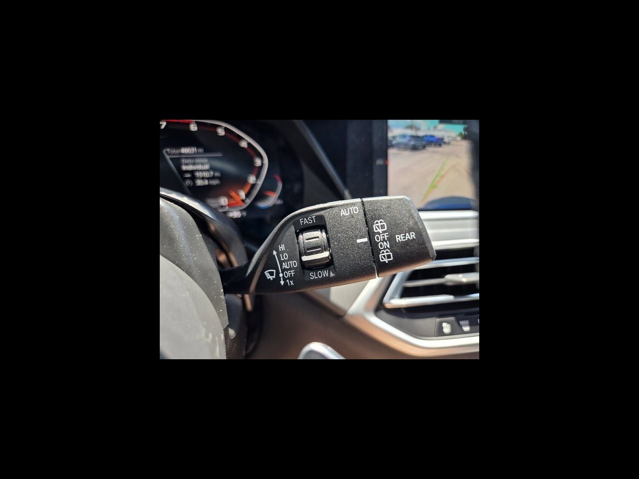 2023 BMW X5 M50i