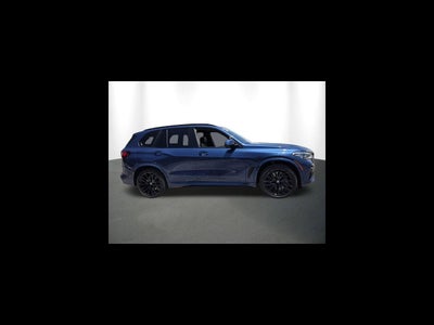 2023 BMW X5 M50i