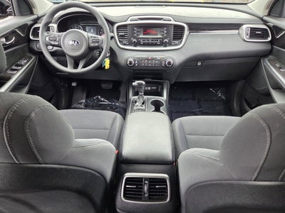 2017 Kia Sorento L