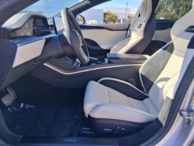2025 Tesla Model S Plaid
