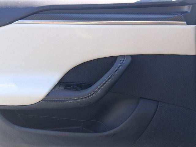 2025 Tesla Model S Plaid