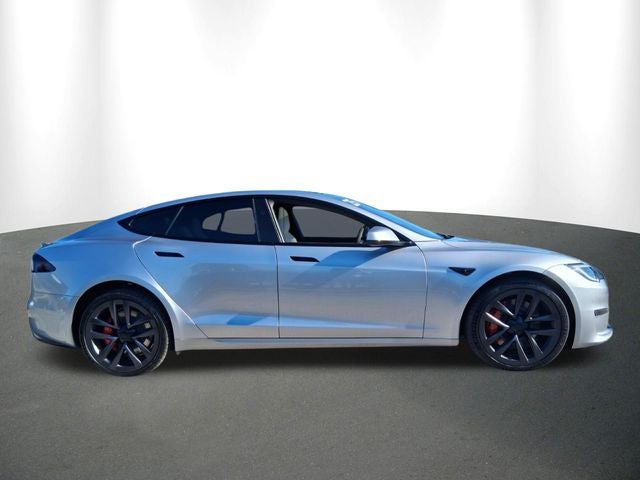 2025 Tesla Model S Plaid