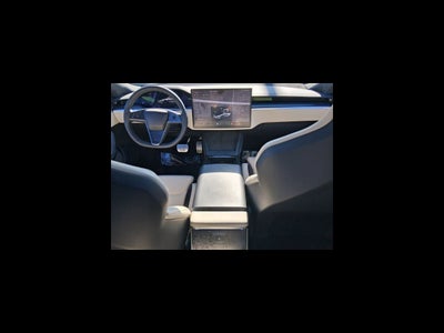 2025 Tesla Model S Plaid