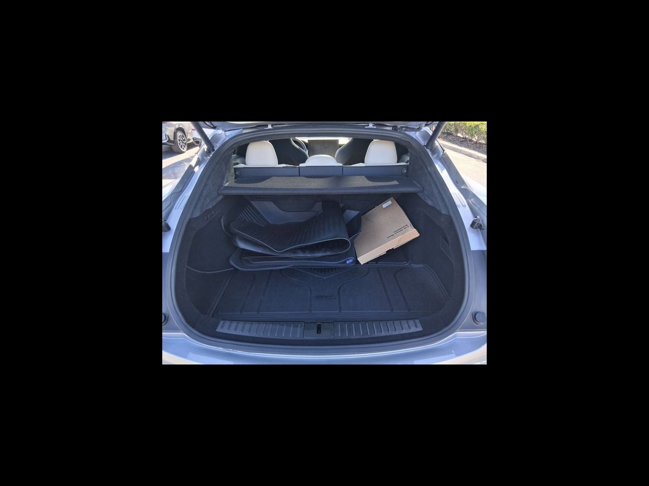 2025 Tesla Model S Plaid