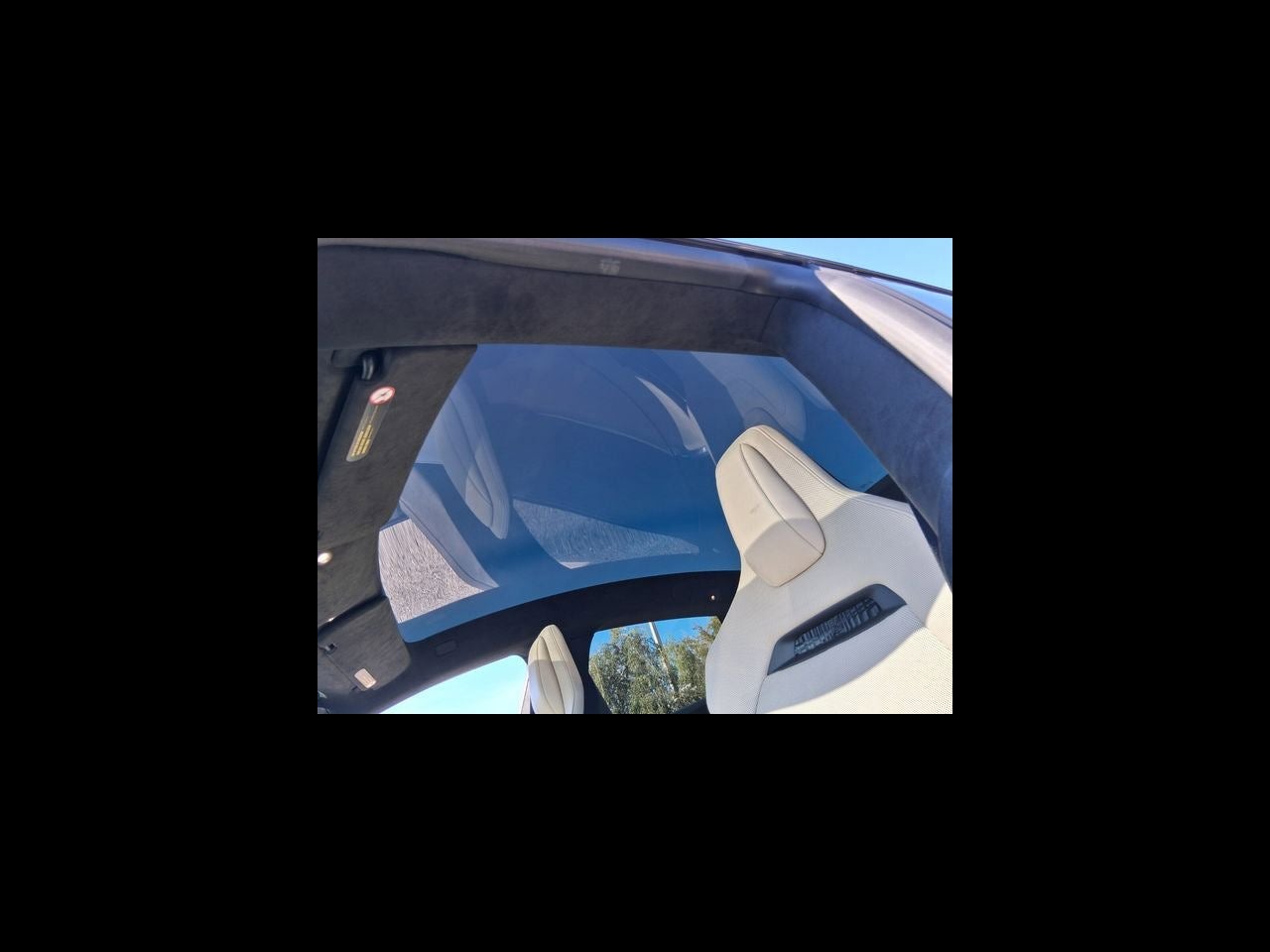 2025 Tesla Model S Plaid
