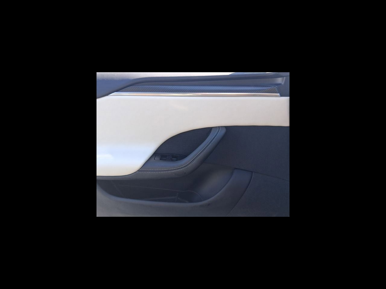 2025 Tesla Model S Plaid