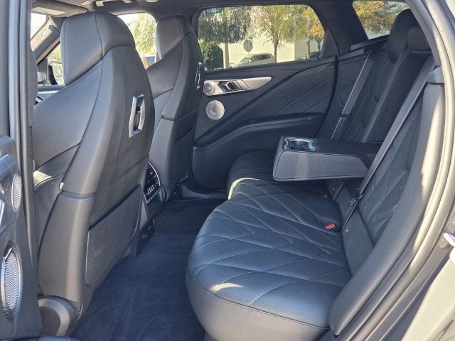 2023 BMW XM Base