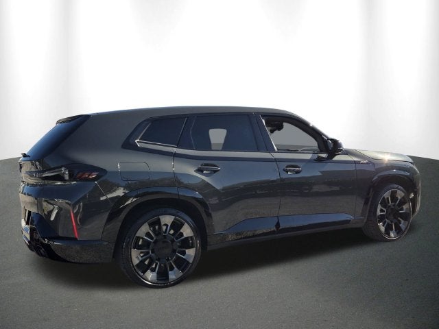2023 BMW XM Base