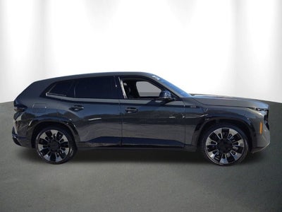 2023 BMW XM Base