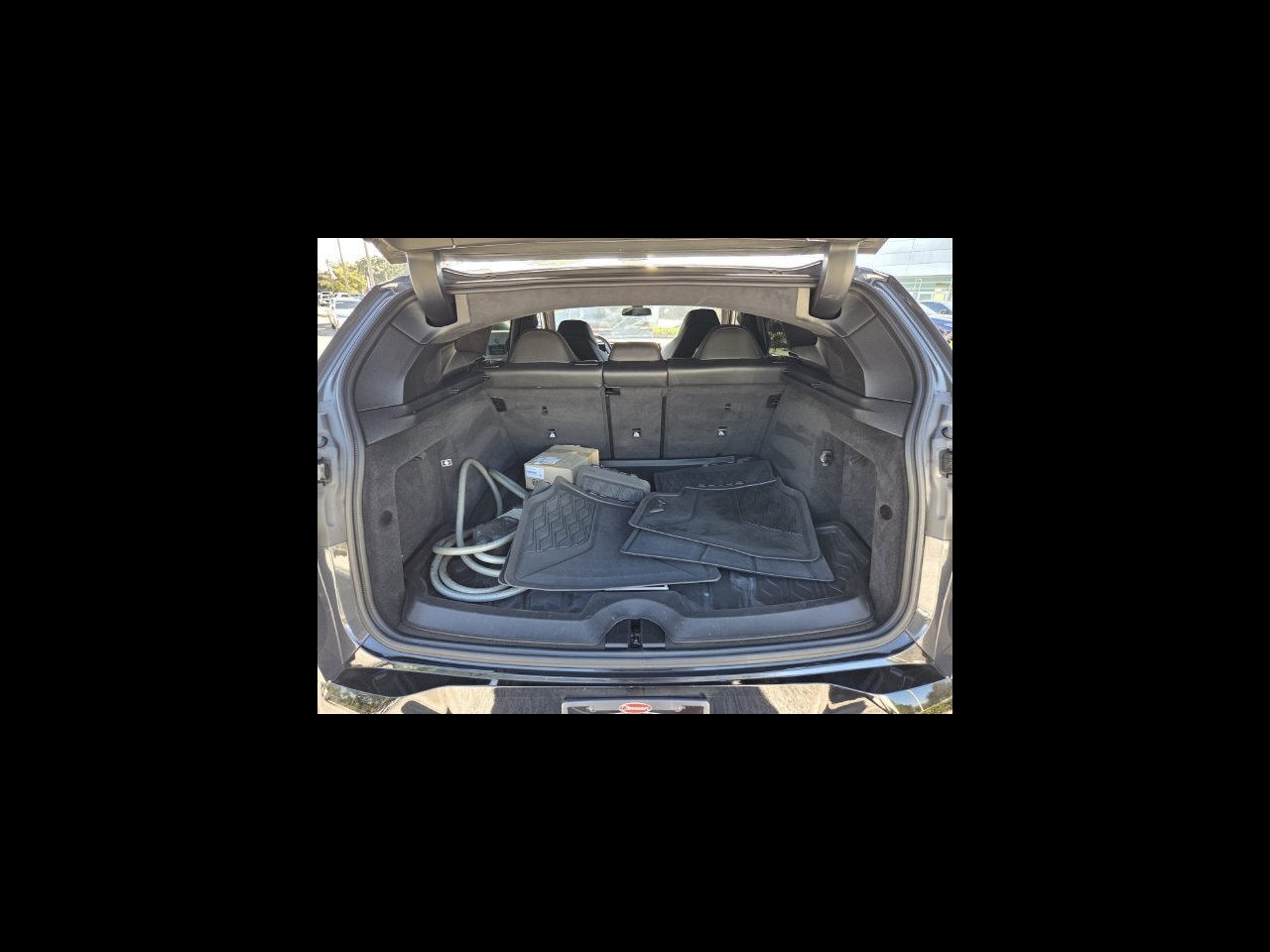 2023 BMW XM Base
