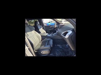 2023 BMW XM Base