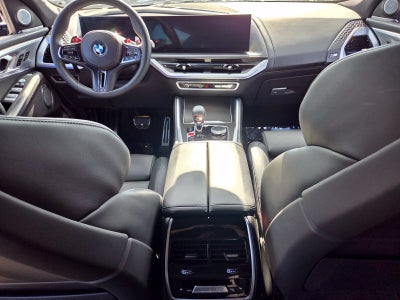 2024 BMW XM Base