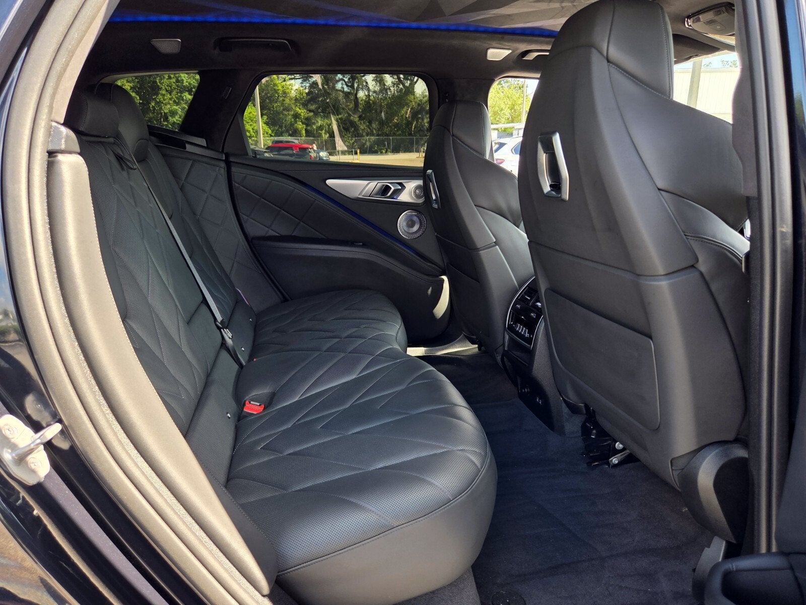 2024 BMW XM Base