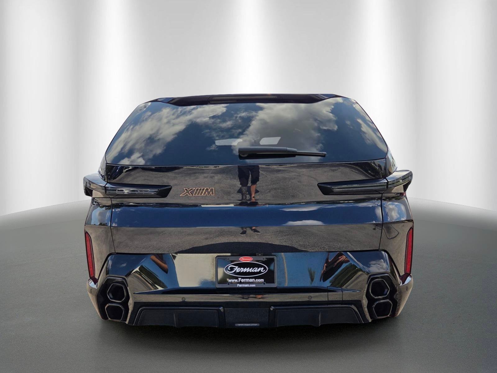 2024 BMW XM Base