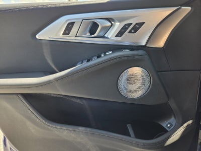2024 BMW XM Base