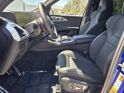 2024 BMW XM Base