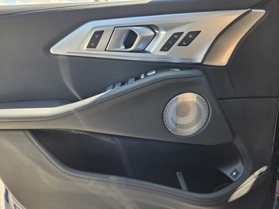 2024 BMW XM Base