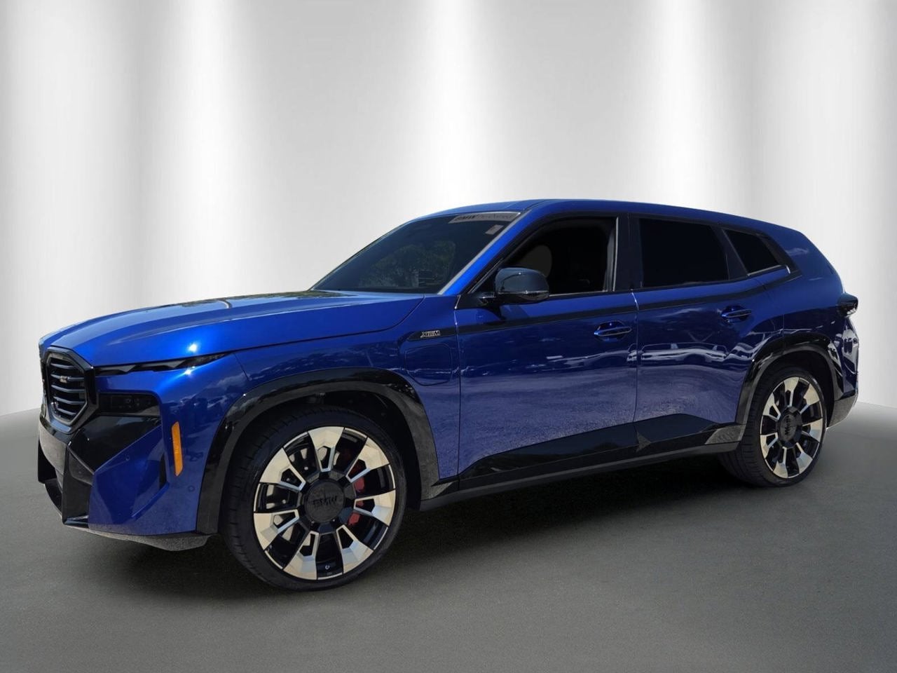 2024 BMW XM Base