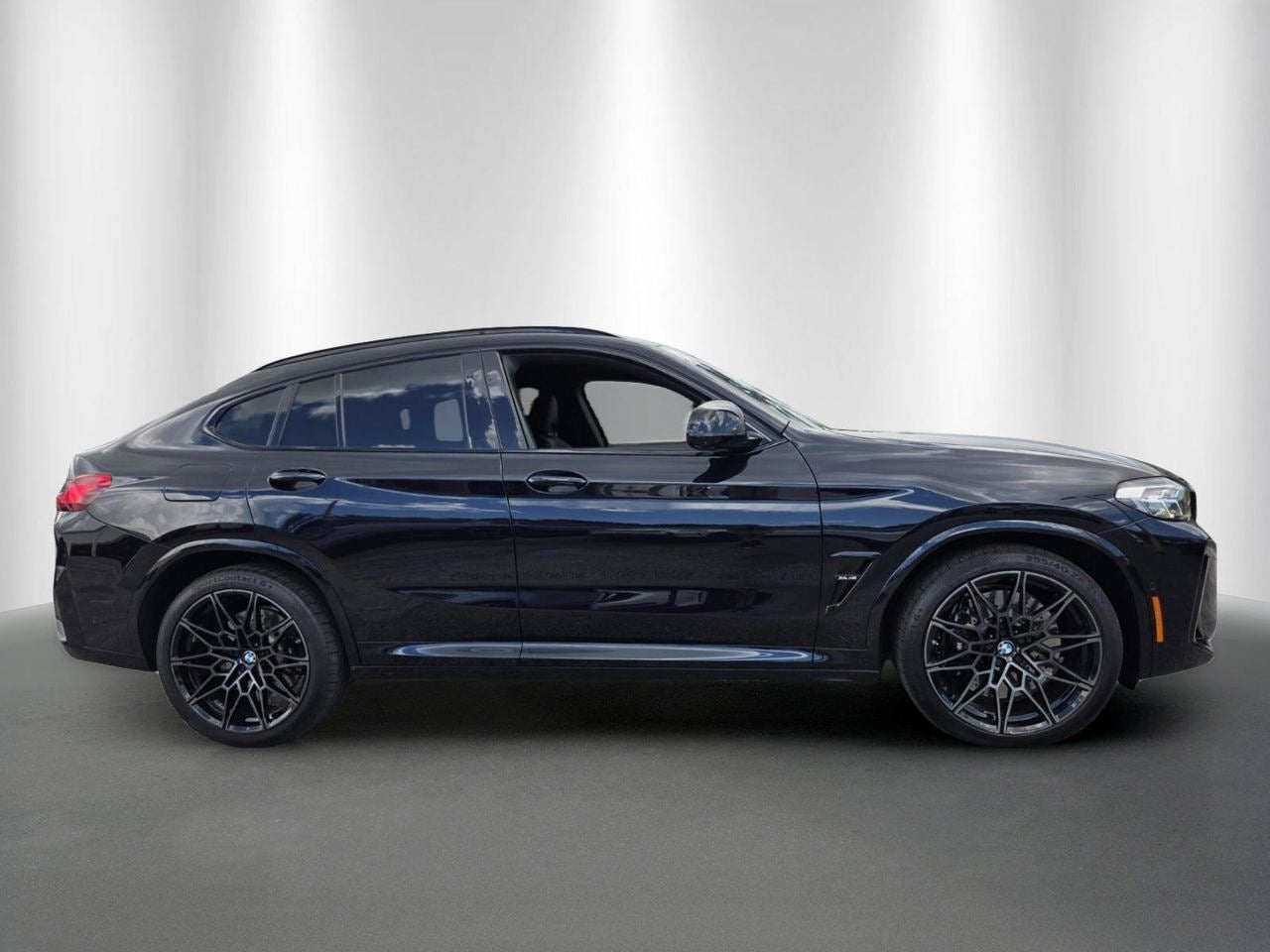 2023 BMW X4 M Base