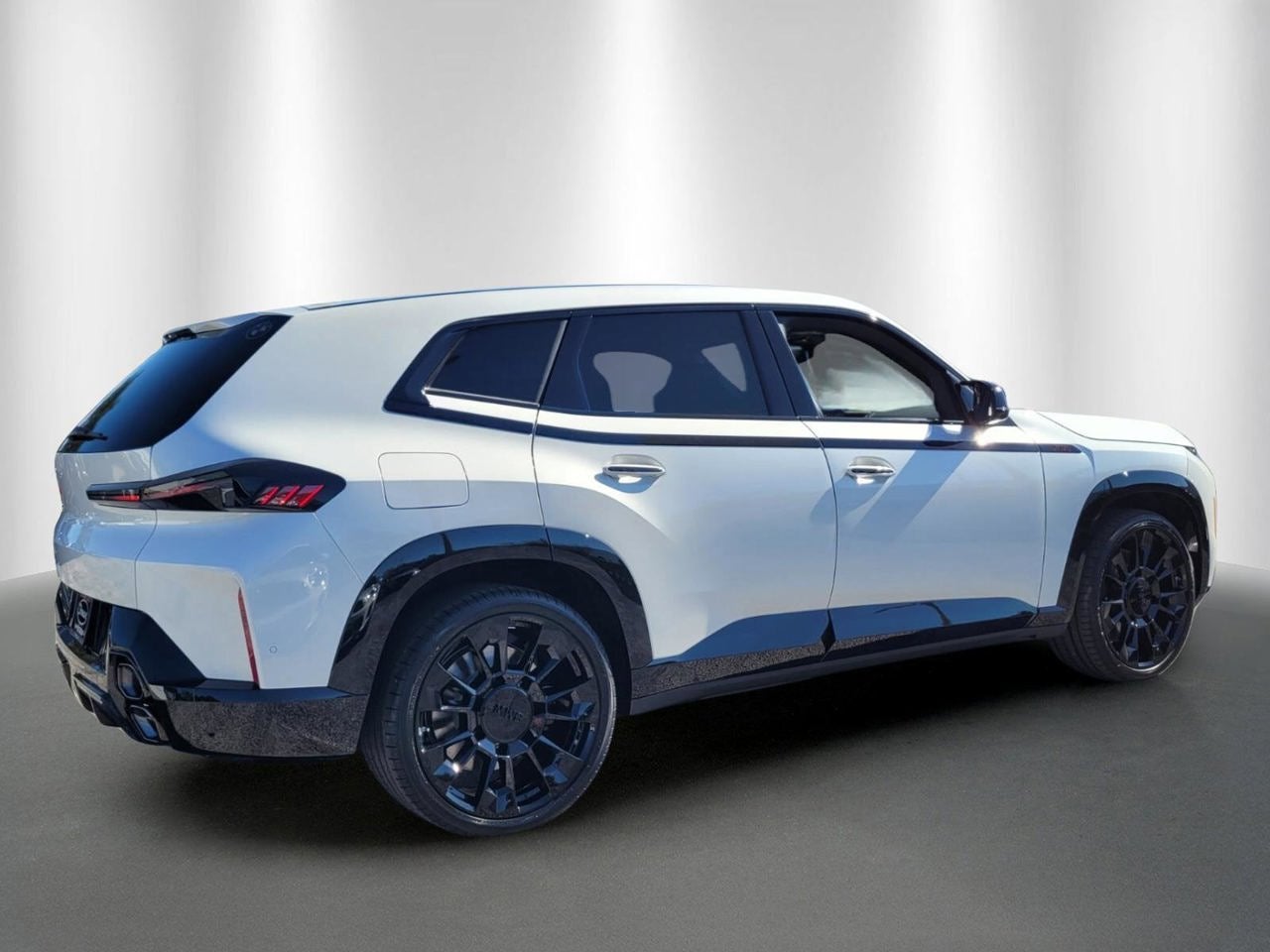 2026 BMW XM Label