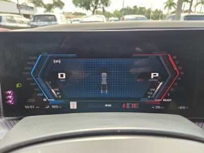 2026 BMW XM Label