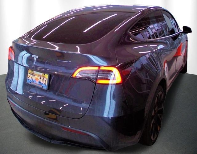 2024 Tesla Model Y Standard Range