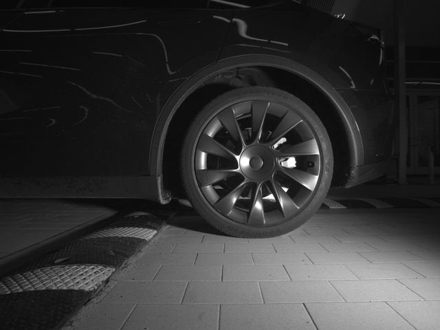 2024 Tesla Model Y Standard Range