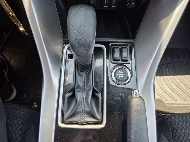 2023 Mitsubishi Eclipse Cross Base
