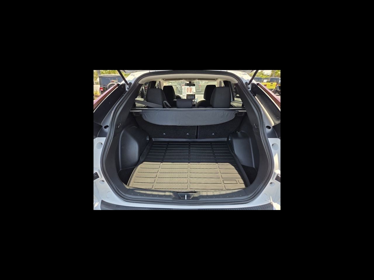 2023 Mitsubishi Eclipse Cross Base
