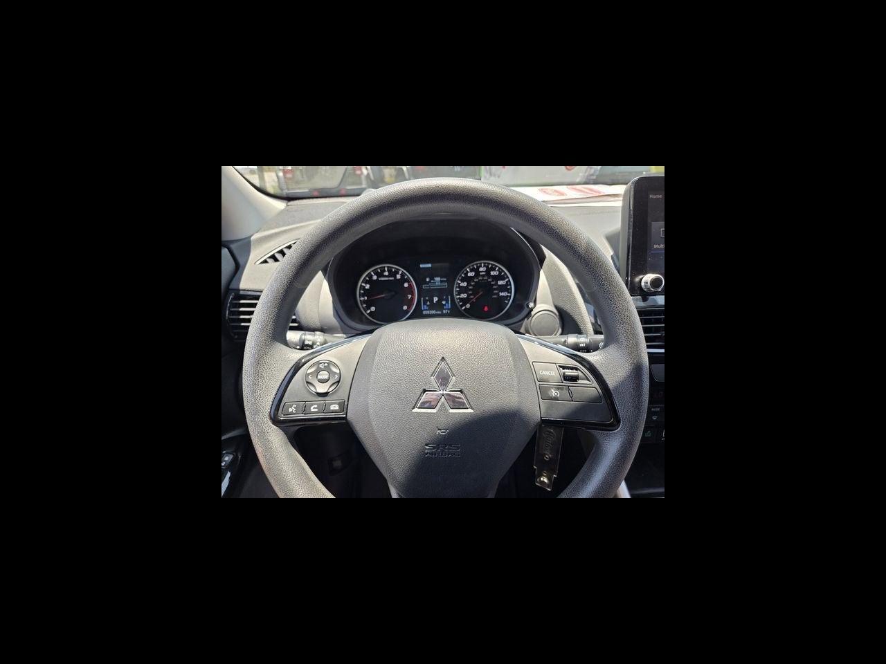2023 Mitsubishi Eclipse Cross Base
