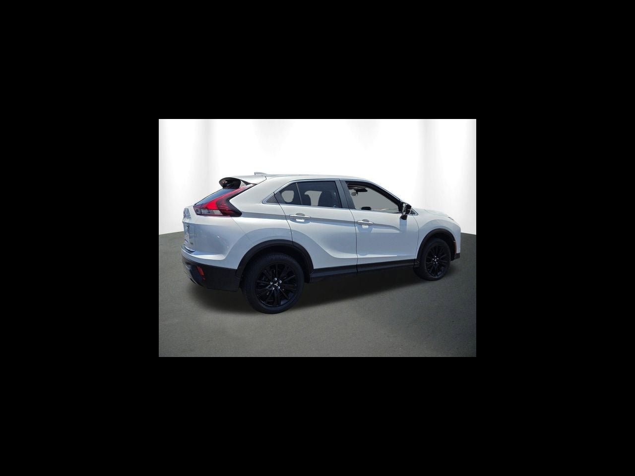 2023 Mitsubishi Eclipse Cross Base