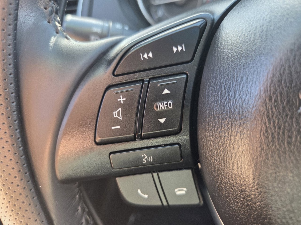 2015 Mazda Mazda6 i Grand Touring