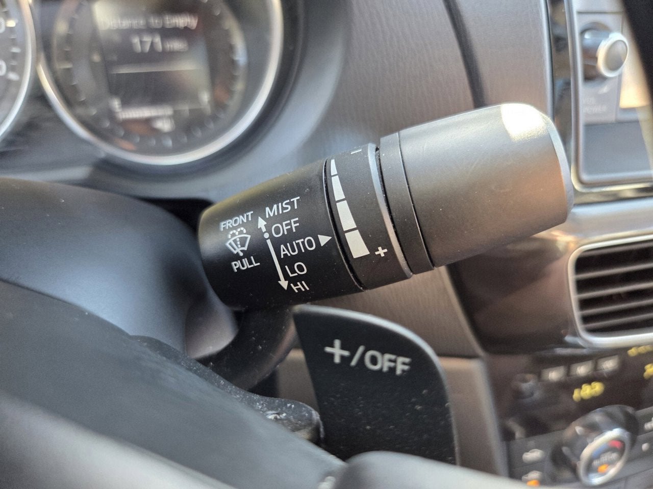 2015 Mazda Mazda6 i Grand Touring