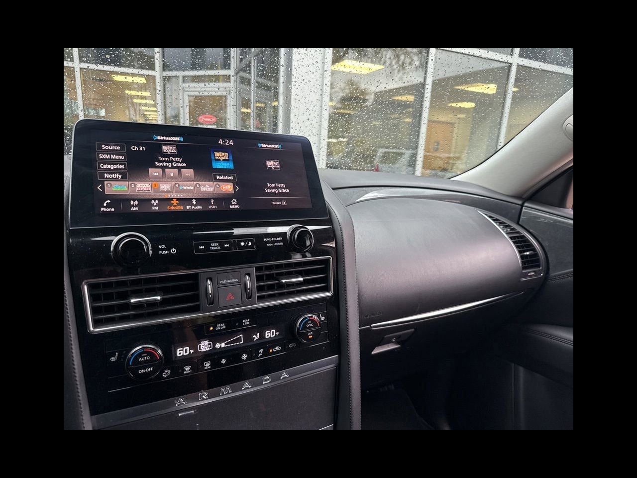 2022 Nissan Armada SV