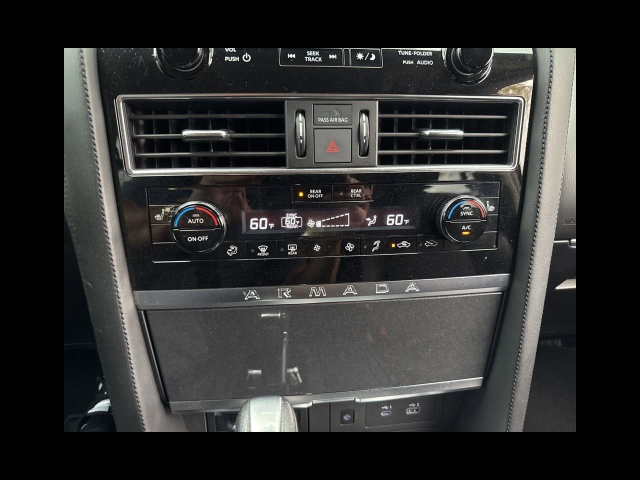 2022 Nissan Armada SV