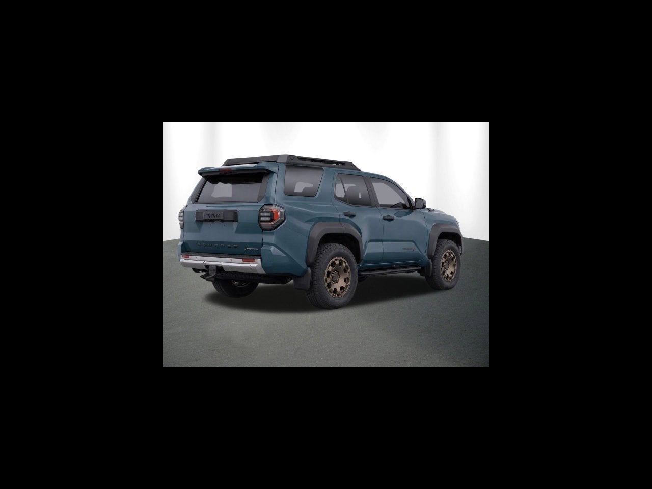 2025 Toyota 4Runner i-FORCE MAX Hybrid Trailhunter
