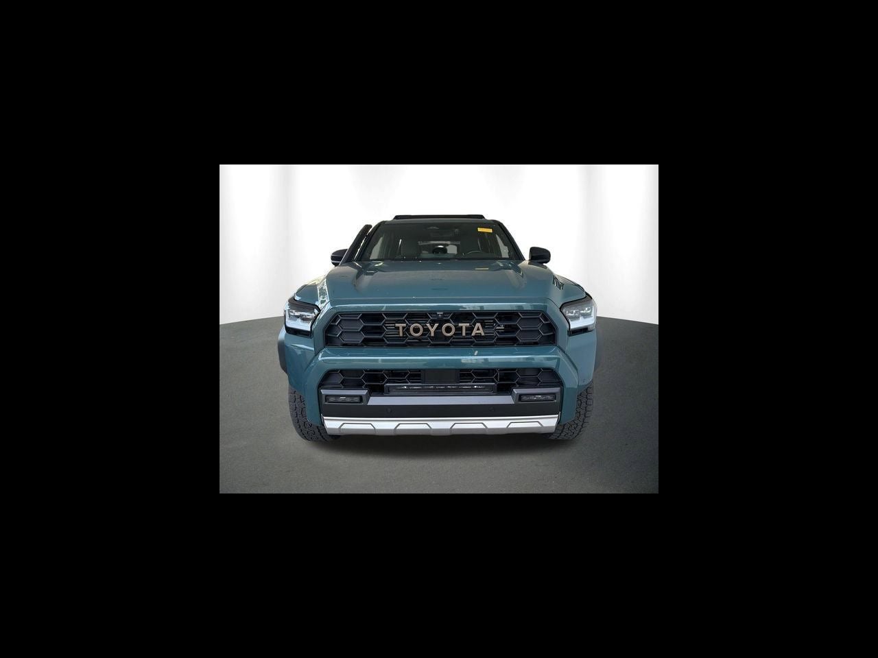 2025 Toyota 4Runner i-FORCE MAX Hybrid Trailhunter