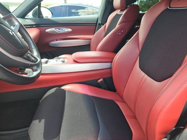 2023 Genesis GV70 2.5T