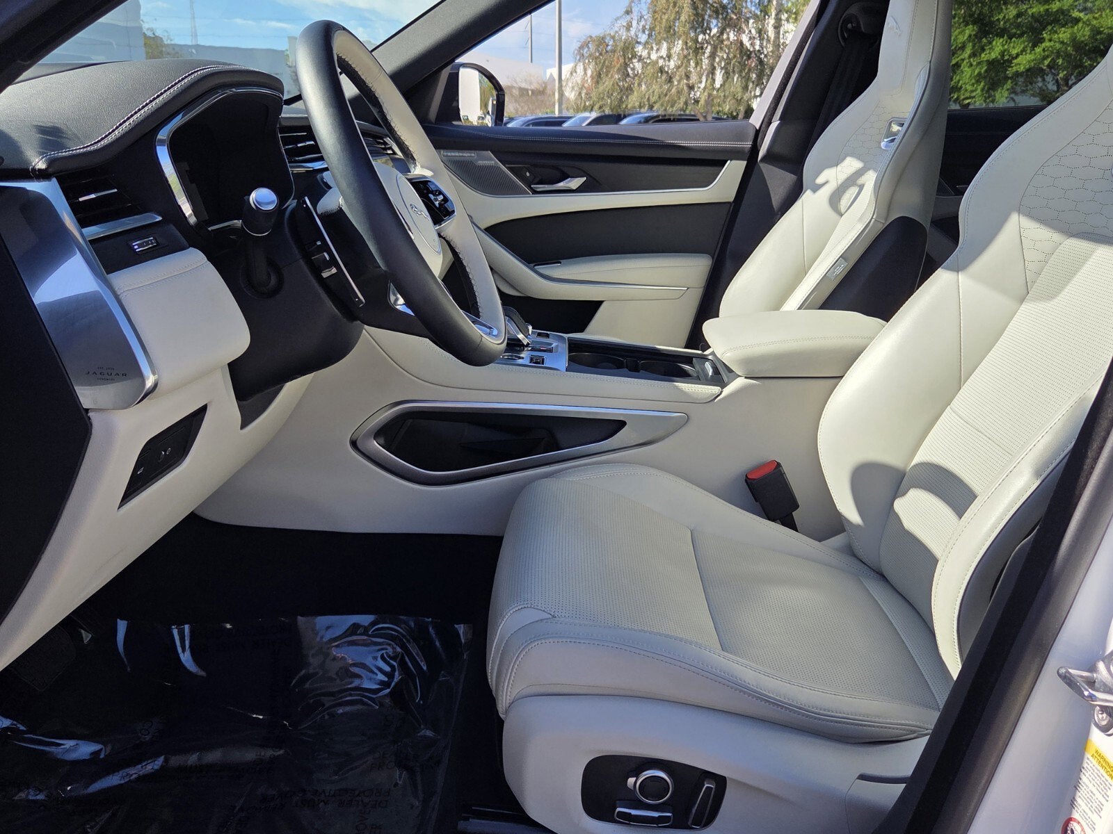 2026 Jaguar F-PACE R-Dynamic S