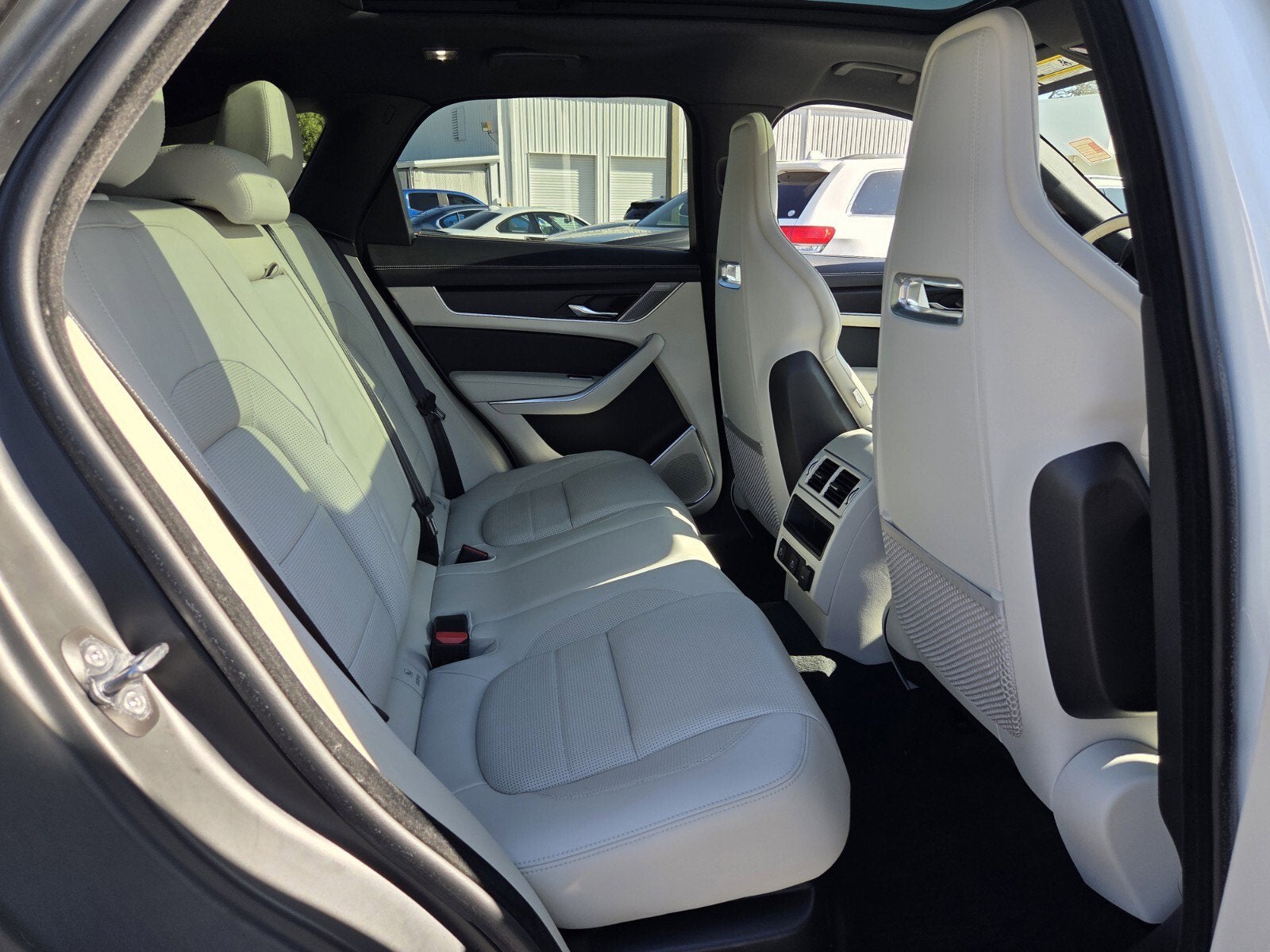 2026 Jaguar F-PACE R-Dynamic S